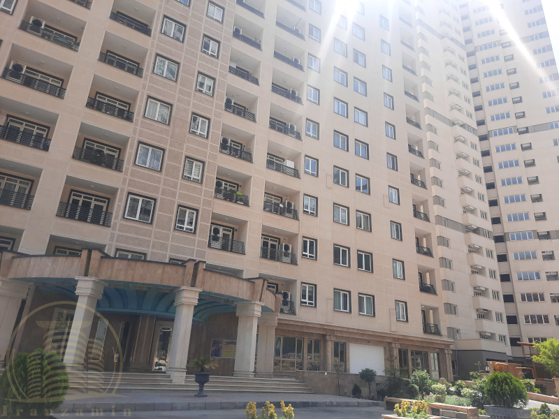 برج آناهیتا